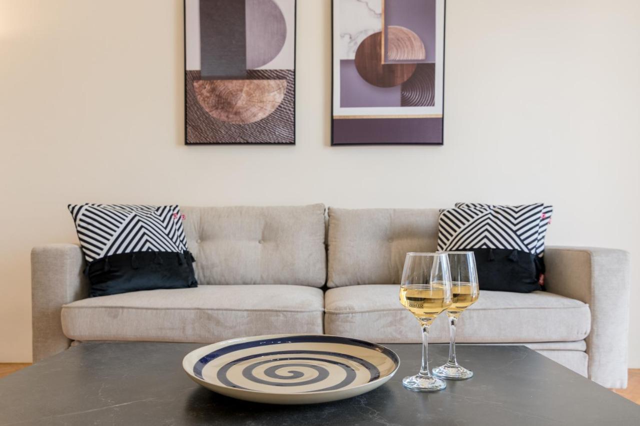 Phaedrus Living: City Center Flat Michalakopoulou Atene Esterno foto