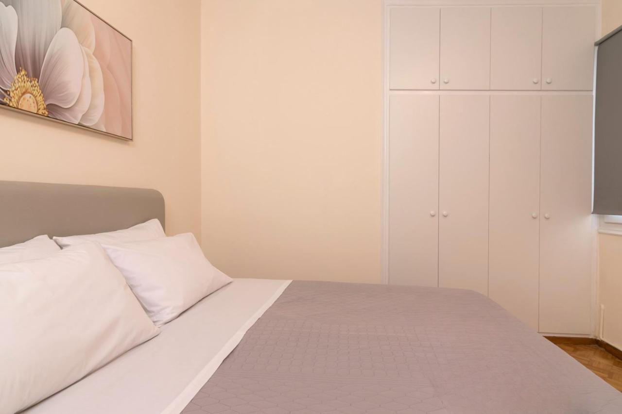 Phaedrus Living: City Center Flat Michalakopoulou Atene Esterno foto